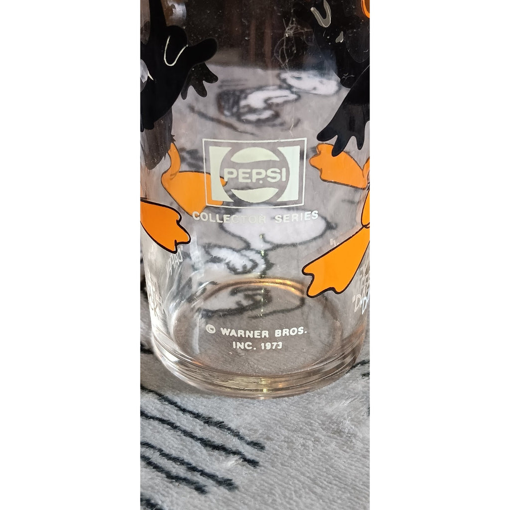 1973 Pepsi Looney Tunes Glass 1973 Daffy Duck Warner Bros Collector