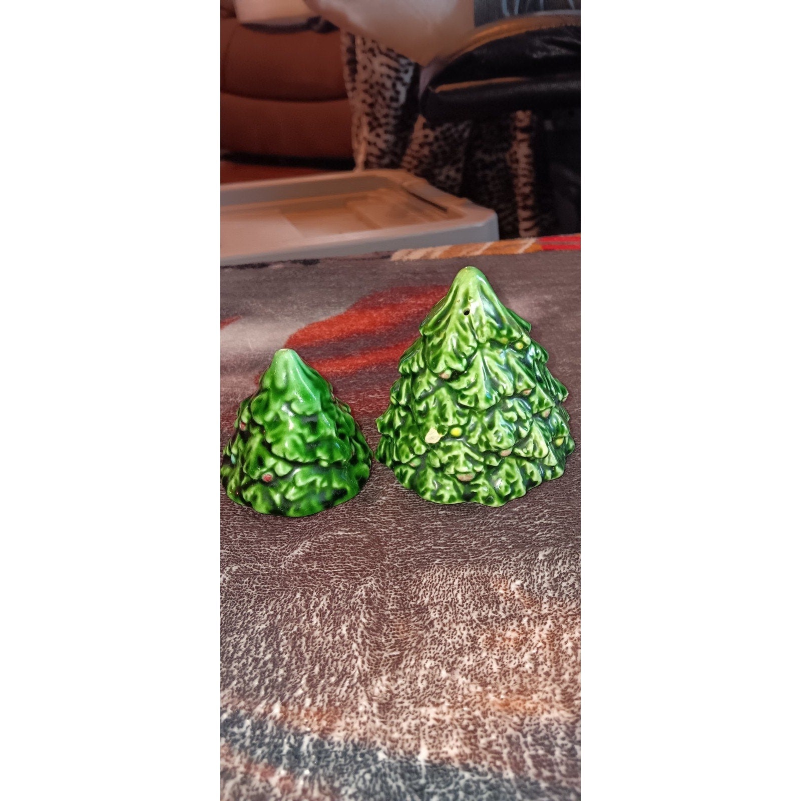Vtg Signed Hand Crafted Ceramic Christmas Tree Salt & Pepper Set (Need Stoppers)