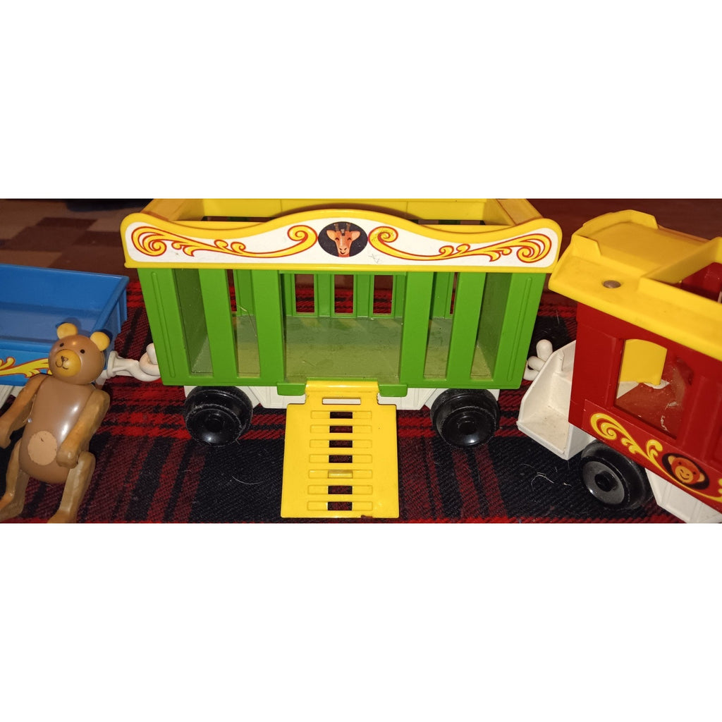 Vintage 1973 Fisher Price Circus Train w/ Working Horn Plus Animals And People