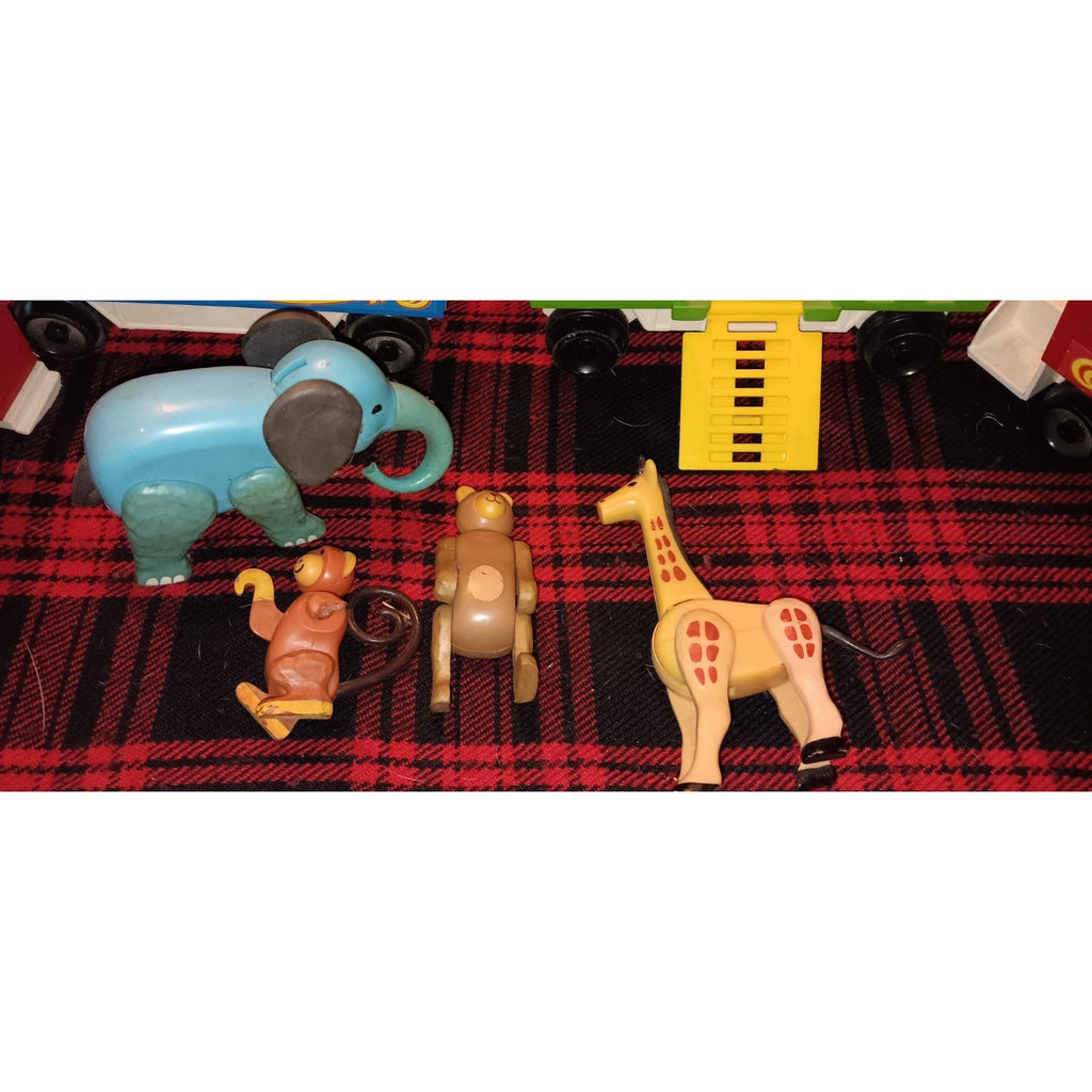 Vintage 1973 Fisher Price Circus Train w/ Working Horn Plus Animals And People