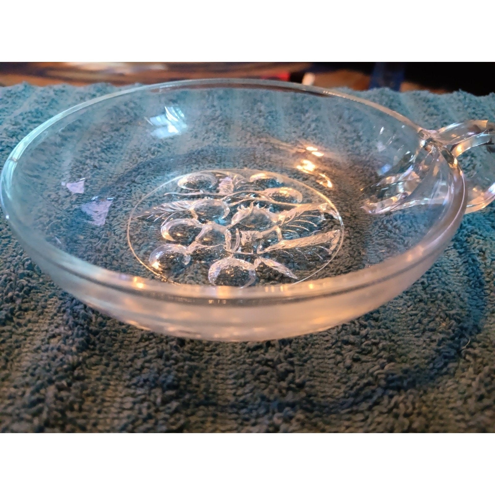 Vintage Imperial Clear Glass Intaglio Fruit 5" Nappy Bowl Handle