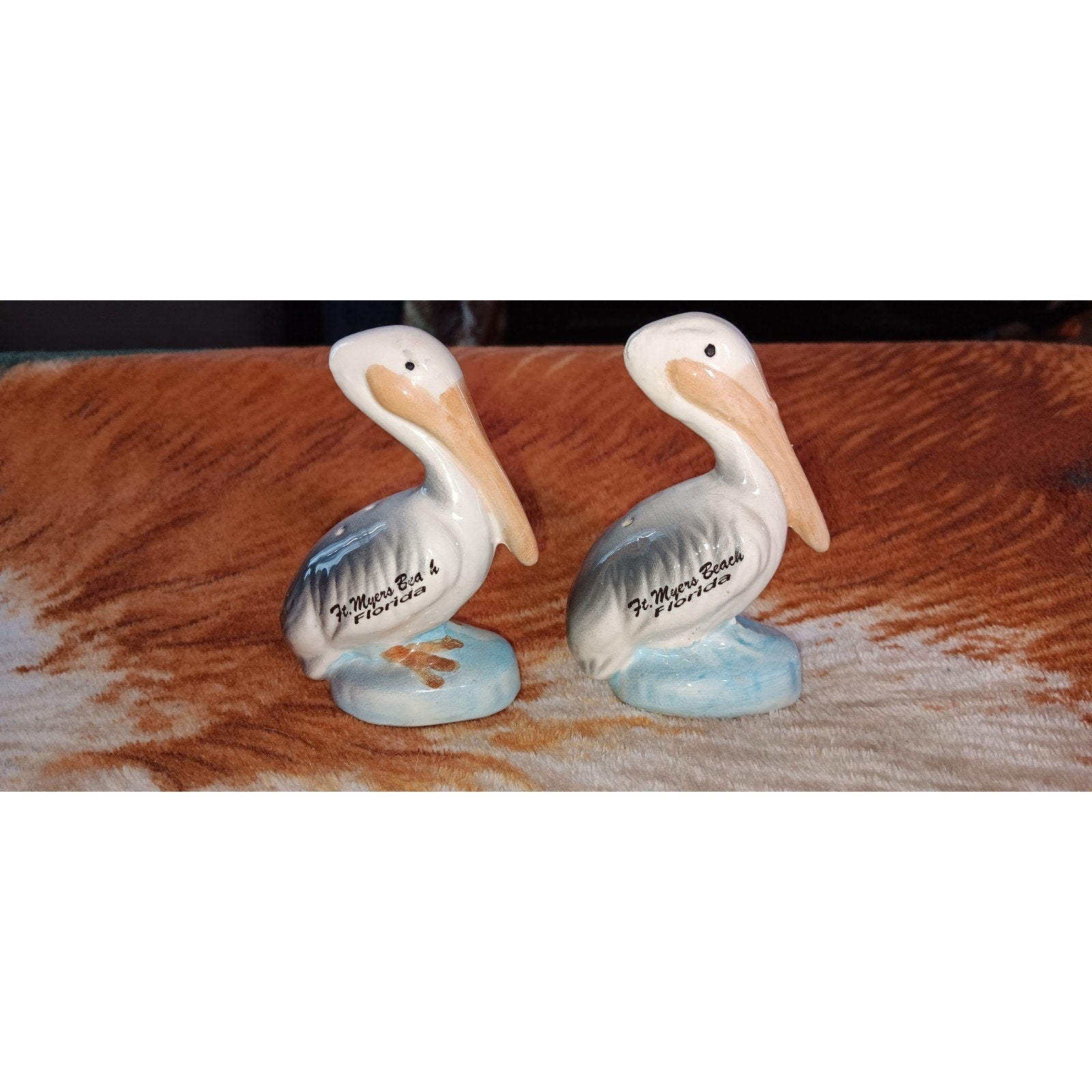 Vintage Pelican Ft. Myers Beach, FL Souvenir Salt & Pepper Shakers