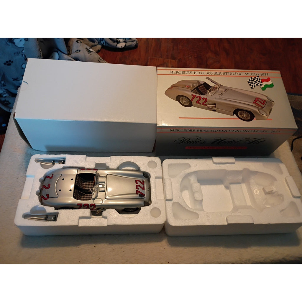 Mercedes Benz 300 SLR Stirling Moss 1955 Paul's Model Art 1:24 Diecast