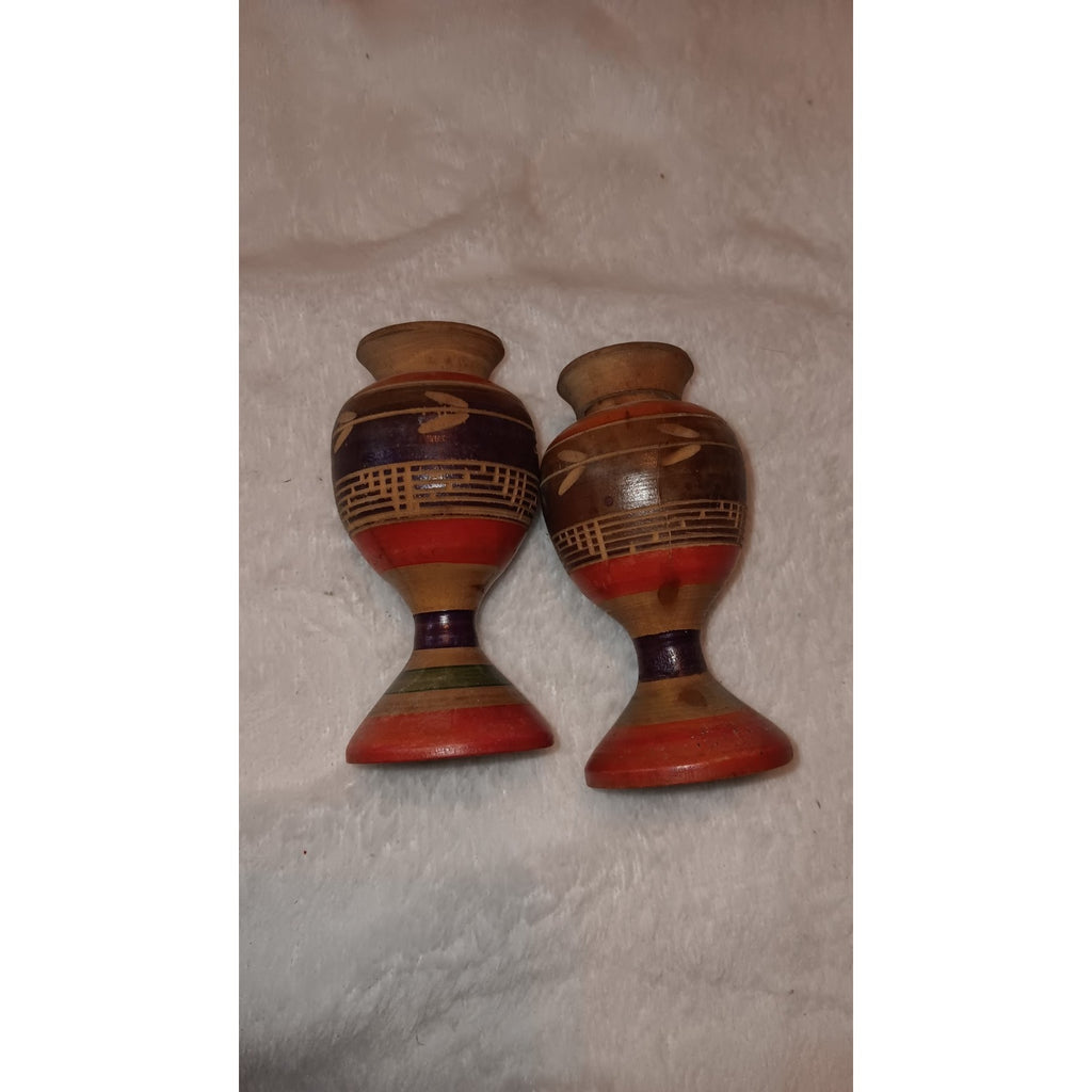 Mexico Handcrafted Wooden Red/Black Salt & Pepper Shakers Vintage