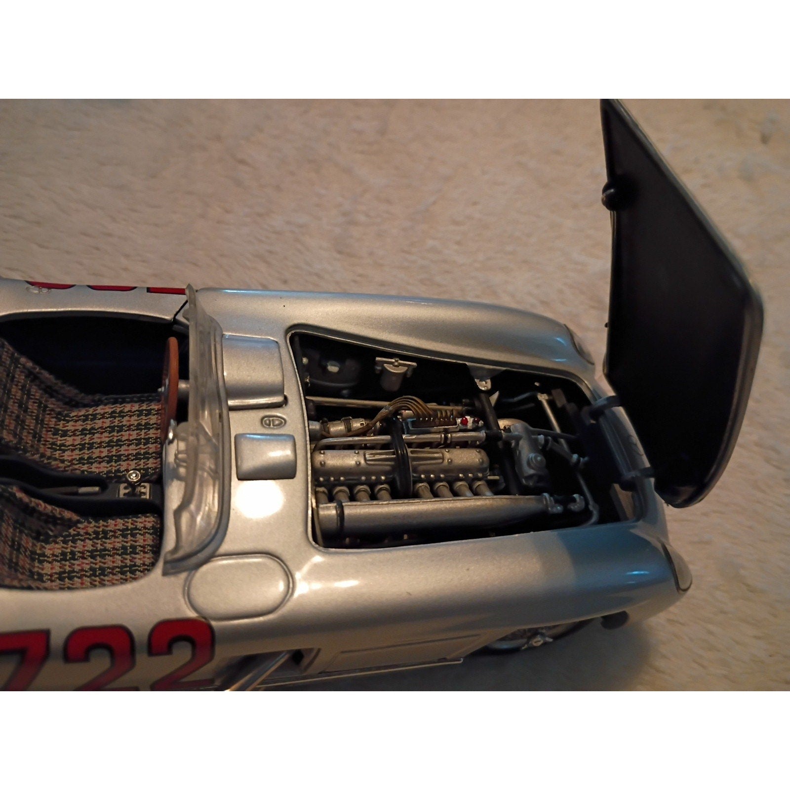Mercedes Benz 300 SLR Stirling Moss 1955 Paul's Model Art 1:24 Diecast