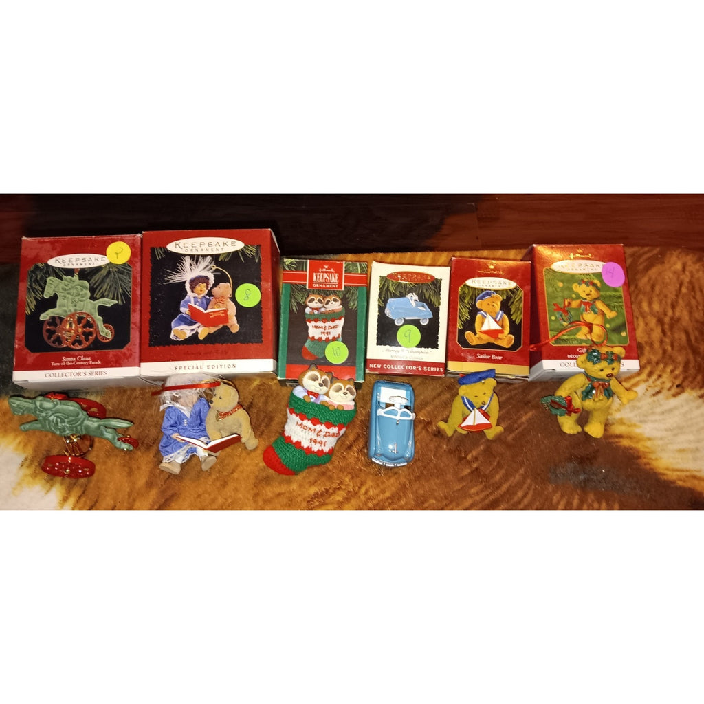 Hallmark Keepsake Lot Of 6 Christmas Ornaments ( All in Original Boxes ) Nice