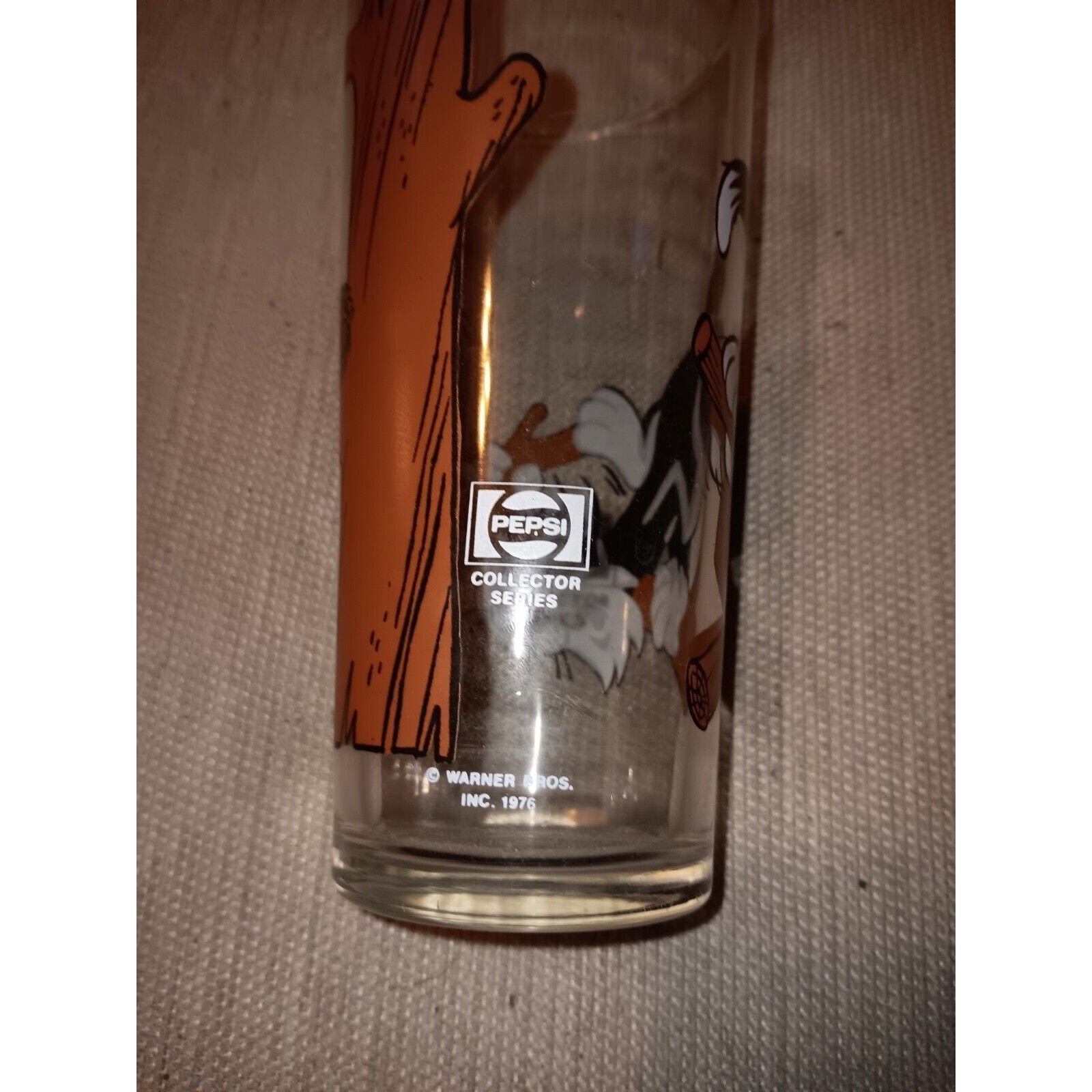 VINTAGE 1976 Pepsi Collector Series Glass DAFFY DUCK and TAZ Tasmanian Devil