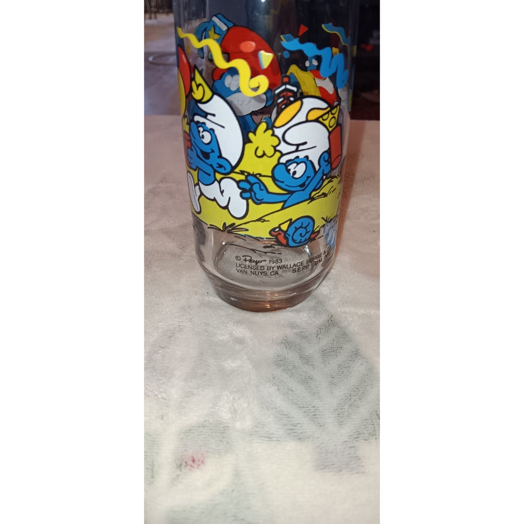 Vintage 1983 Peyo Smurfs Papa Smurf Collectible Drinking Glass Party Punch