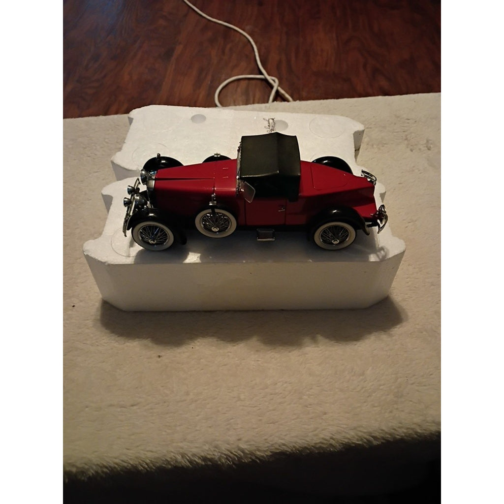 Franklin Mint Precision Model 1928 Stutz Black Hawk Boatail Speedster Red/Papers