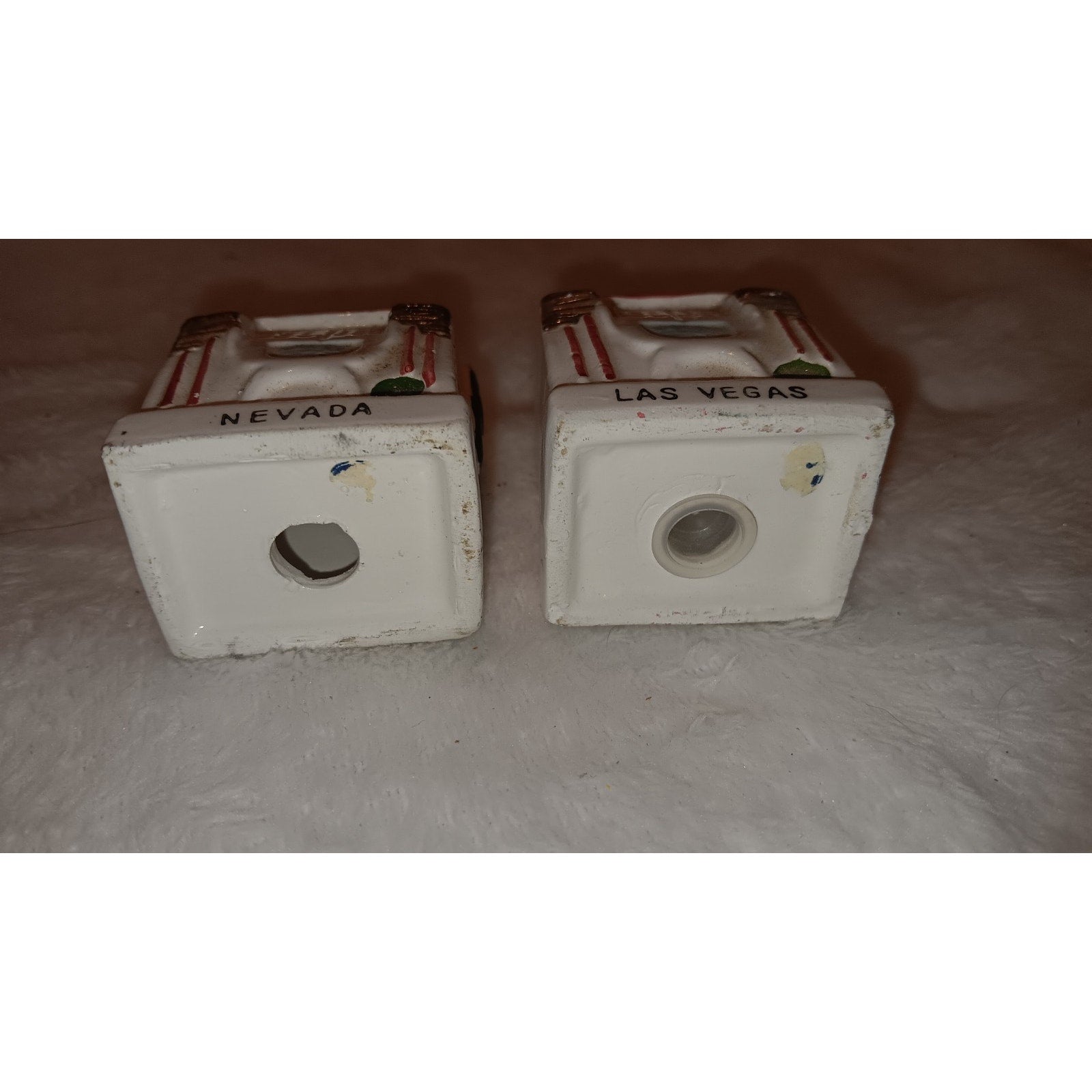 Vintage Ceramic Las Vegas Slot Machine Salt & Pepper Shakers made in Japan