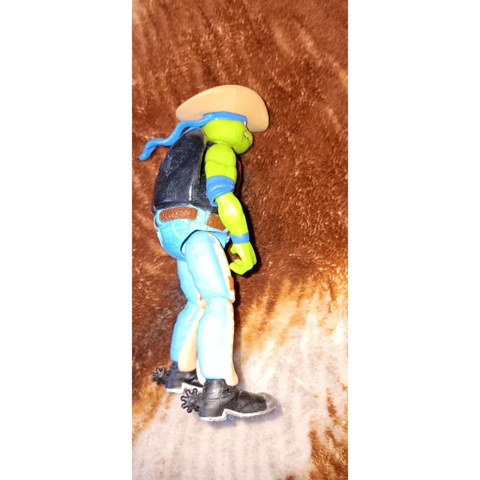 Cowboy Leonardo TMNT Mutant Mayhem 4.5” Action Figure Toy