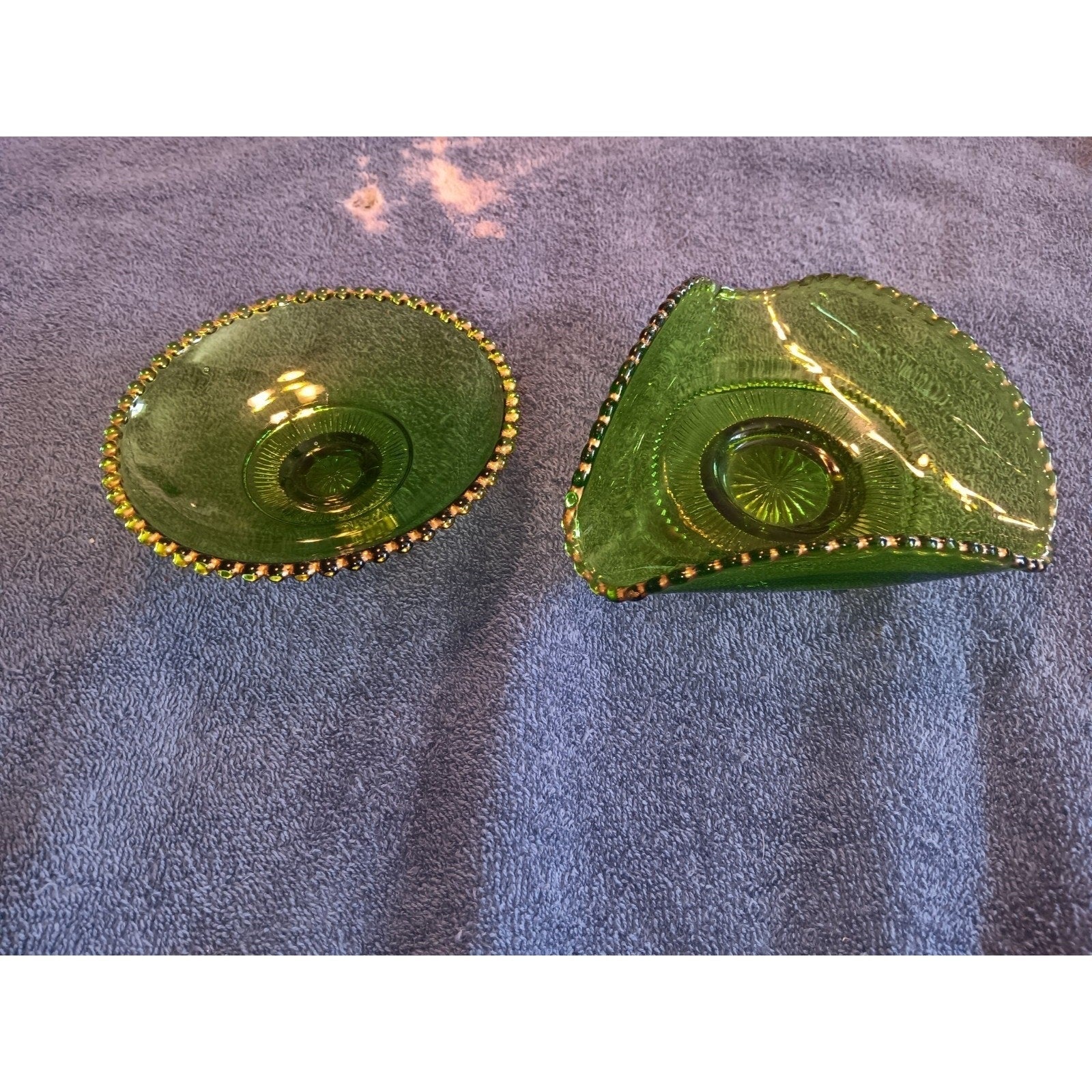Lot Of 2 Emerald Colorado Greed Lacy Medallion Dish And Wavy Trinket Dish