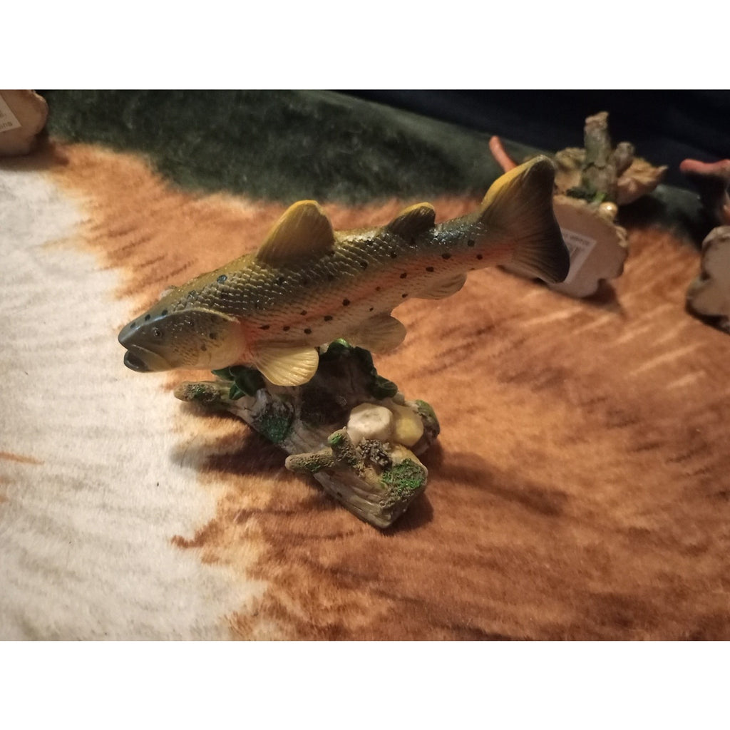 EDC Fishing Minis Set Of 4 Beautiful Resin Fish Sculptures RARE