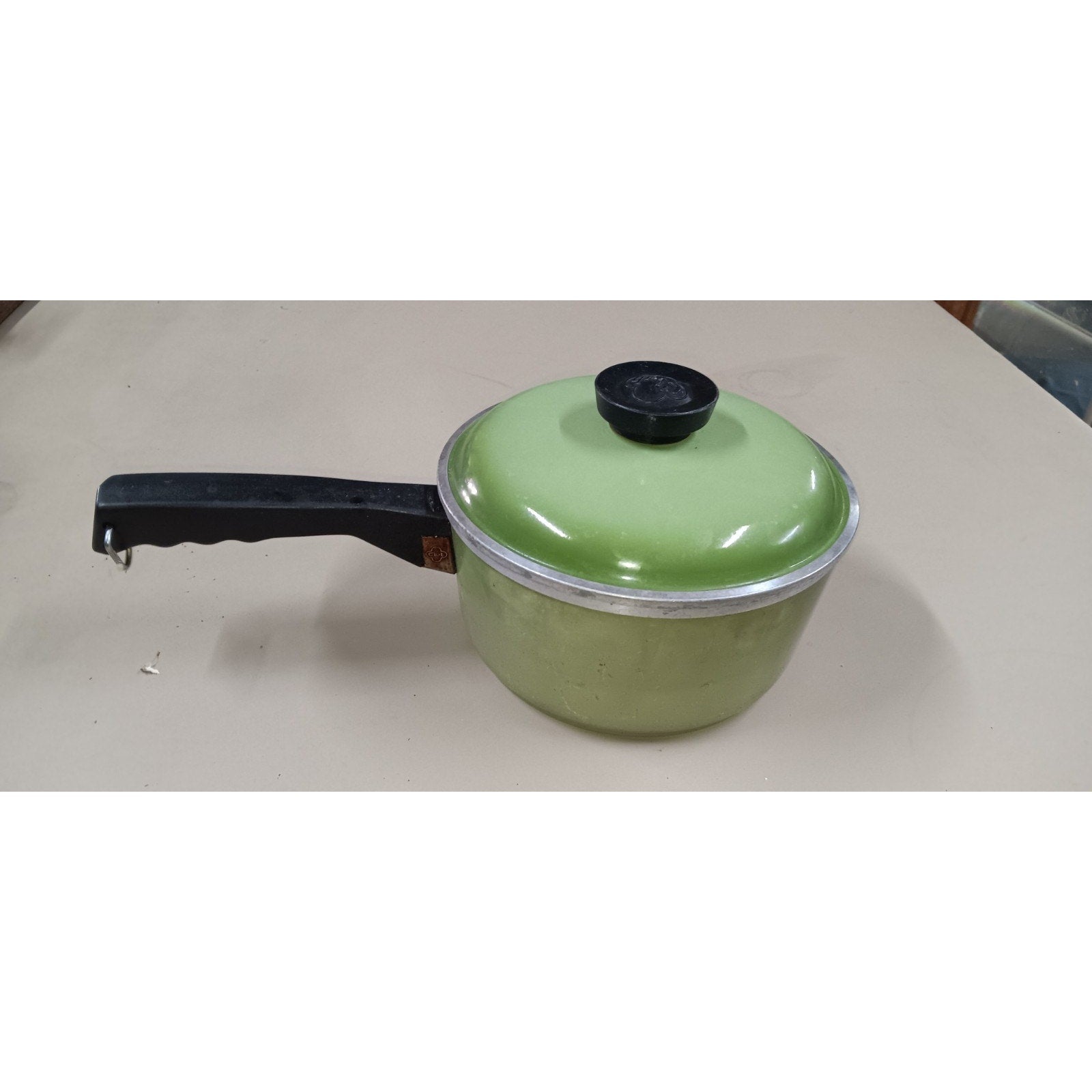 Vintage 1960's CLUB Avocado Green Aluminum 2qt Saucepan w/Lid