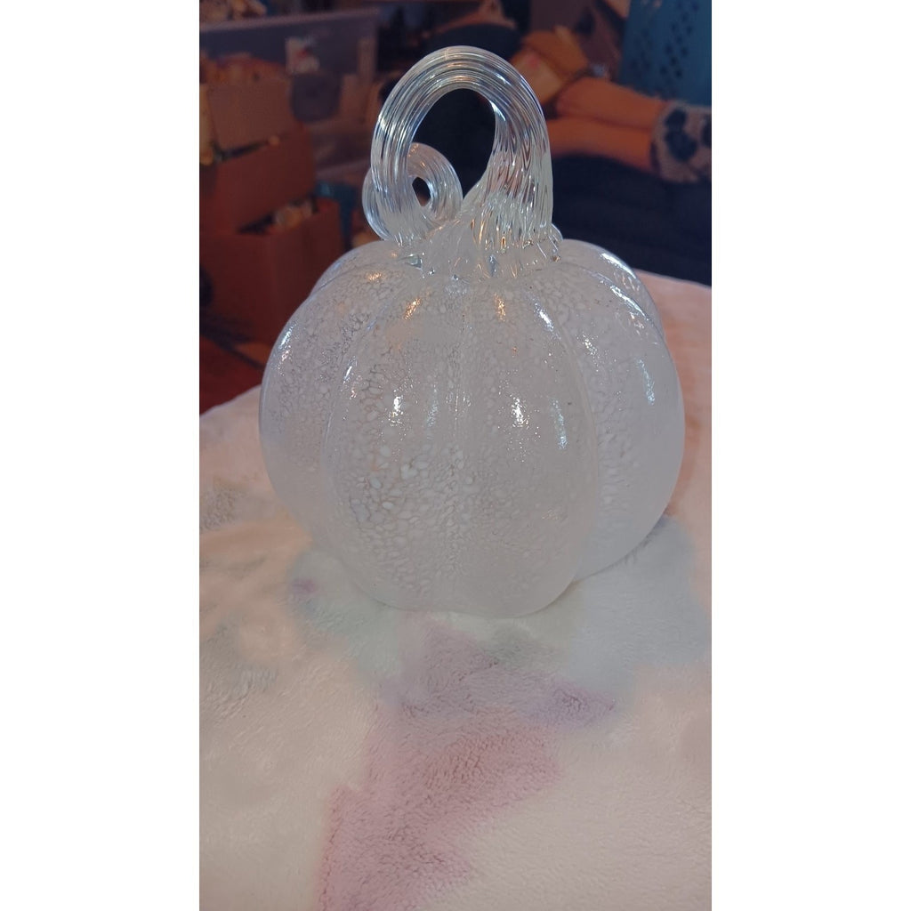 Blown Art Glass White Speckle Halloween Thanksgiving Pumpkin 5” X 4.5”