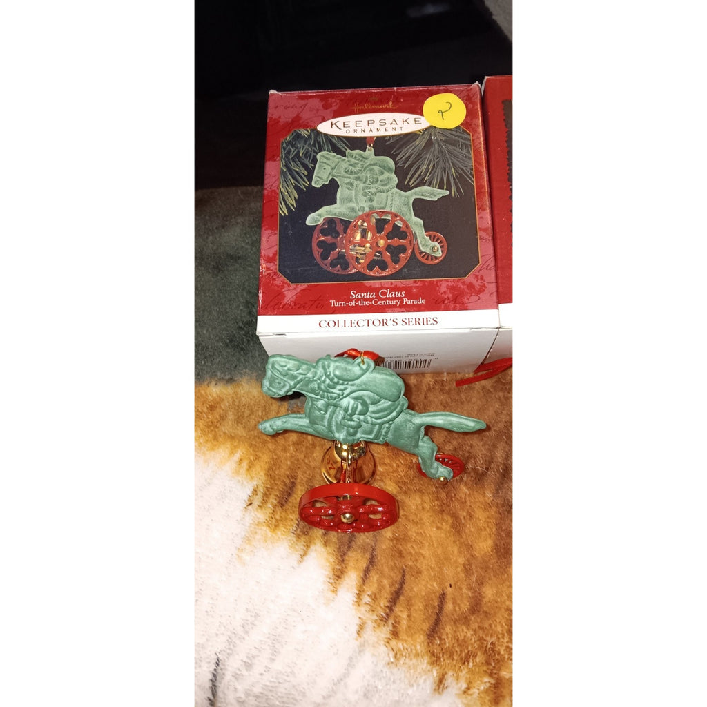 Hallmark Keepsake Lot Of 6 Christmas Ornaments ( All in Original Boxes ) Nice