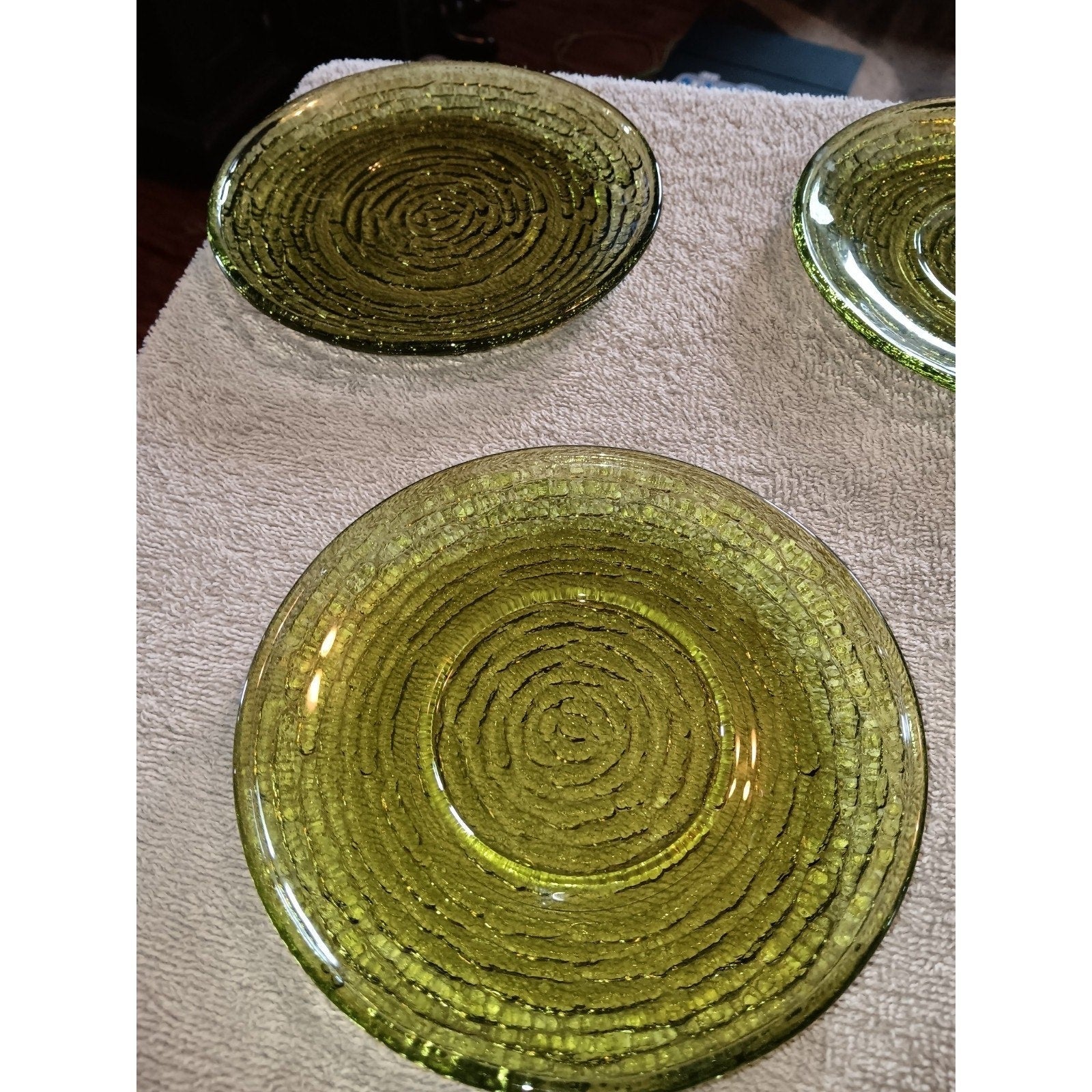 Vintage MCM Anchor Hocking Sorento saucers (Set Of 4) Avocado Green