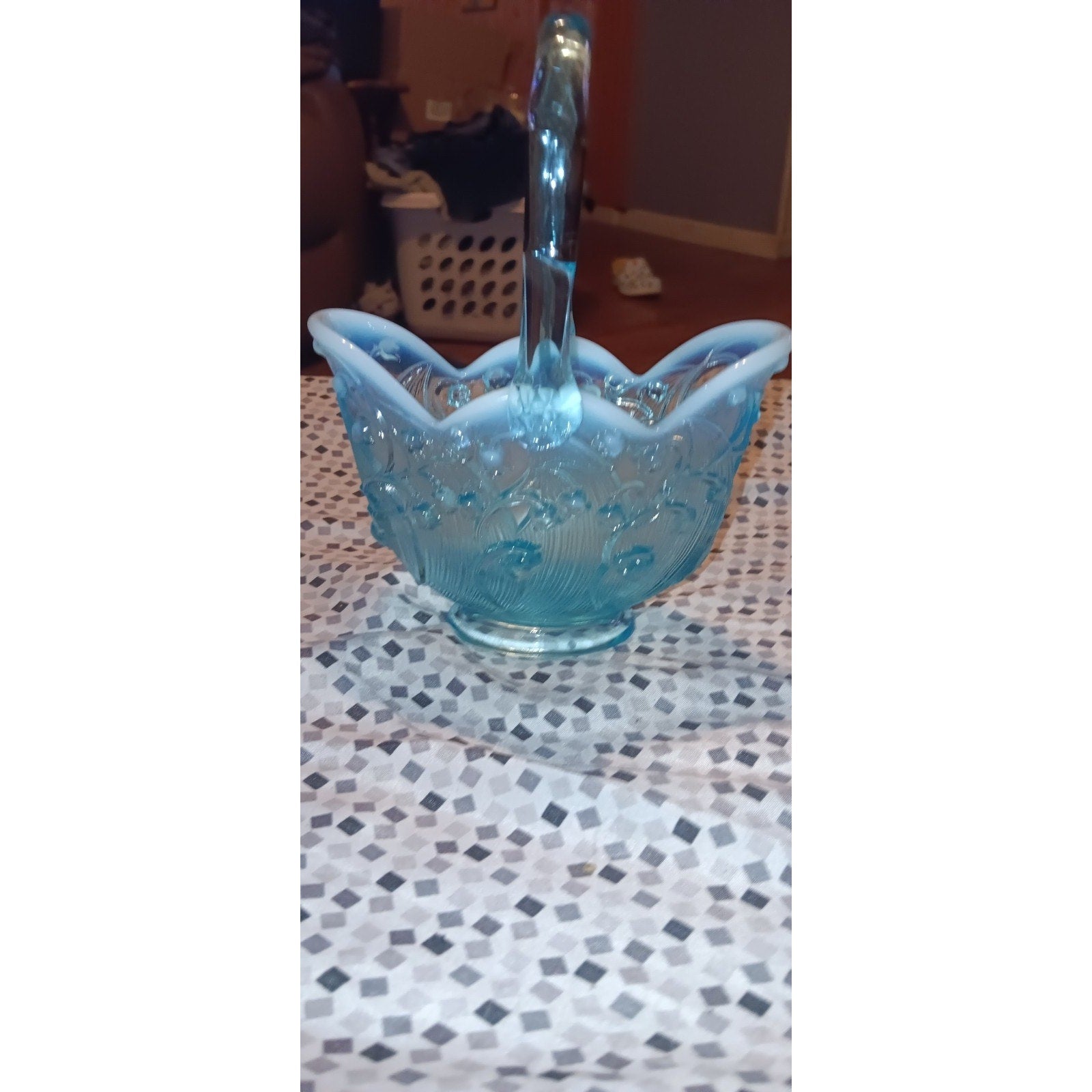 Vtg Fenton Lily of the Valley Basket Blue Opalescent Art Glass NOS