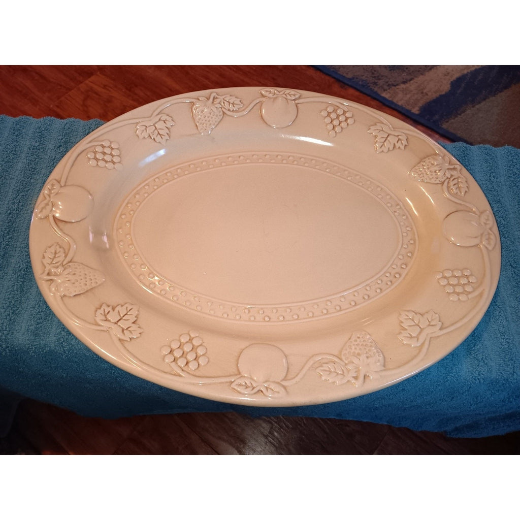 Oval Serving Platter Leaf & Berry Vine Design 14" x 10.75 "