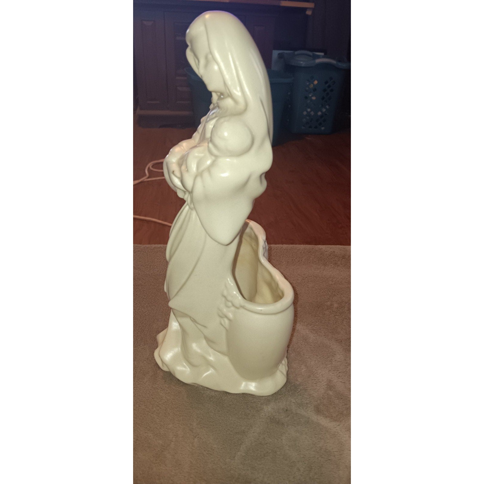Vintage Hull Planter Madonna Virgin Mary & Baby Jesus USA