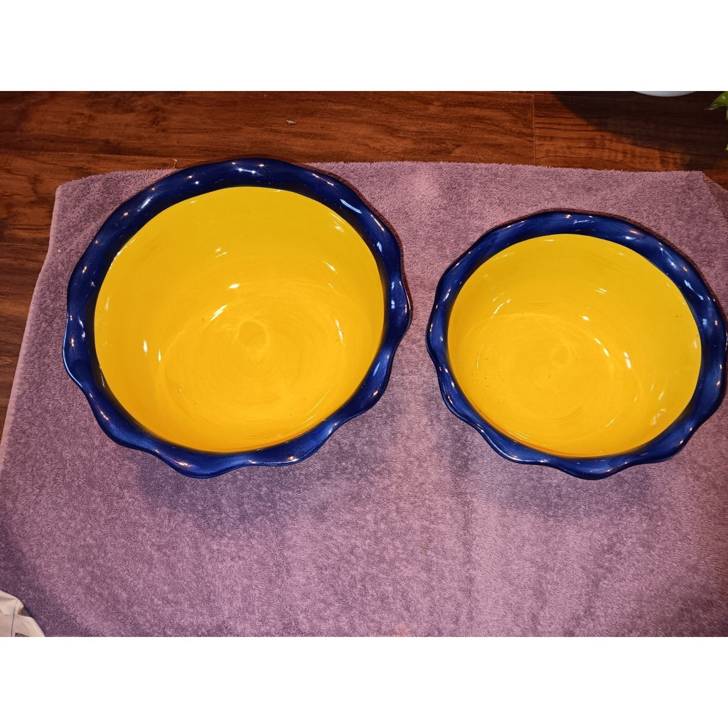 Set Of 2 CELEBRATING HOME Ceramic Stoneware Floral Salad Nesting Bowls 9.5 X 5”