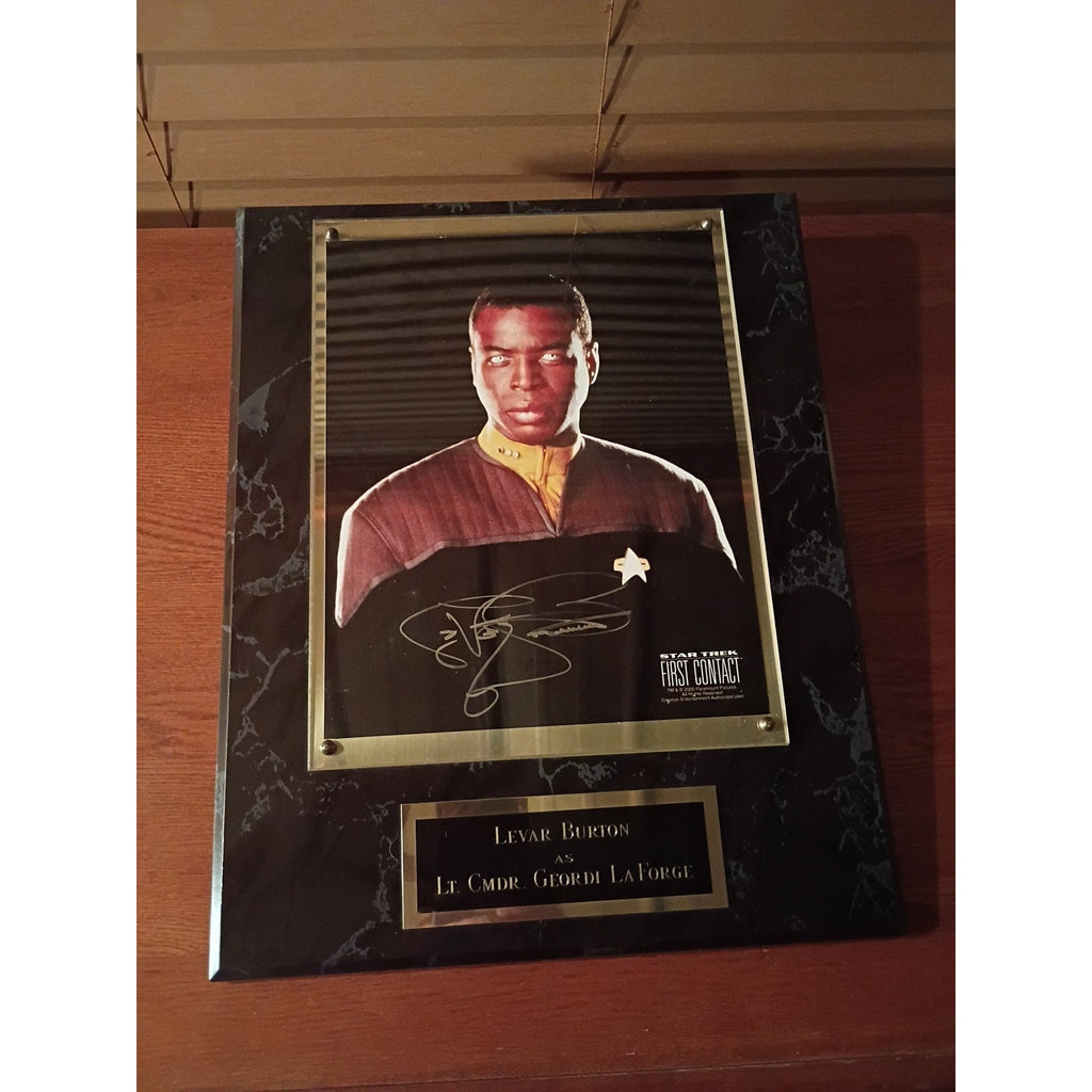 LeVar Burton Autographed Star Trek First Contact 8x10 Lt Comm Geordi Laforge