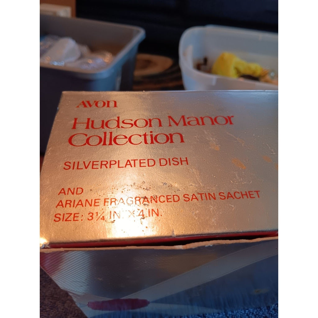 Avon Hudson Manor Collection Silverplated Dish w/ Ariane Fragranced Satin Sachet
