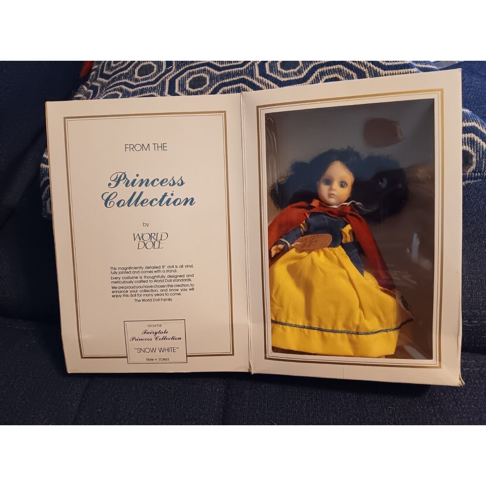 world doll princess collection crown princess “SNOW WHITE” Nib Rare Vintage