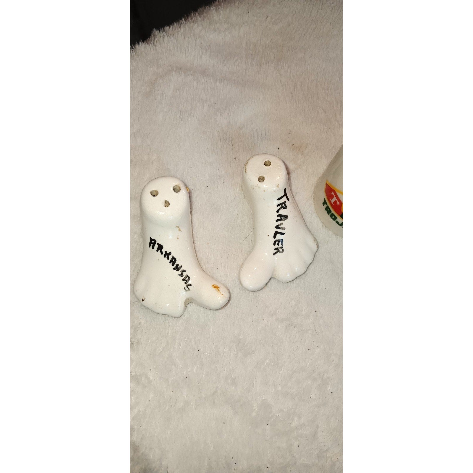 Lot Of 5 Souvenir Salt And Pepper Shakers
