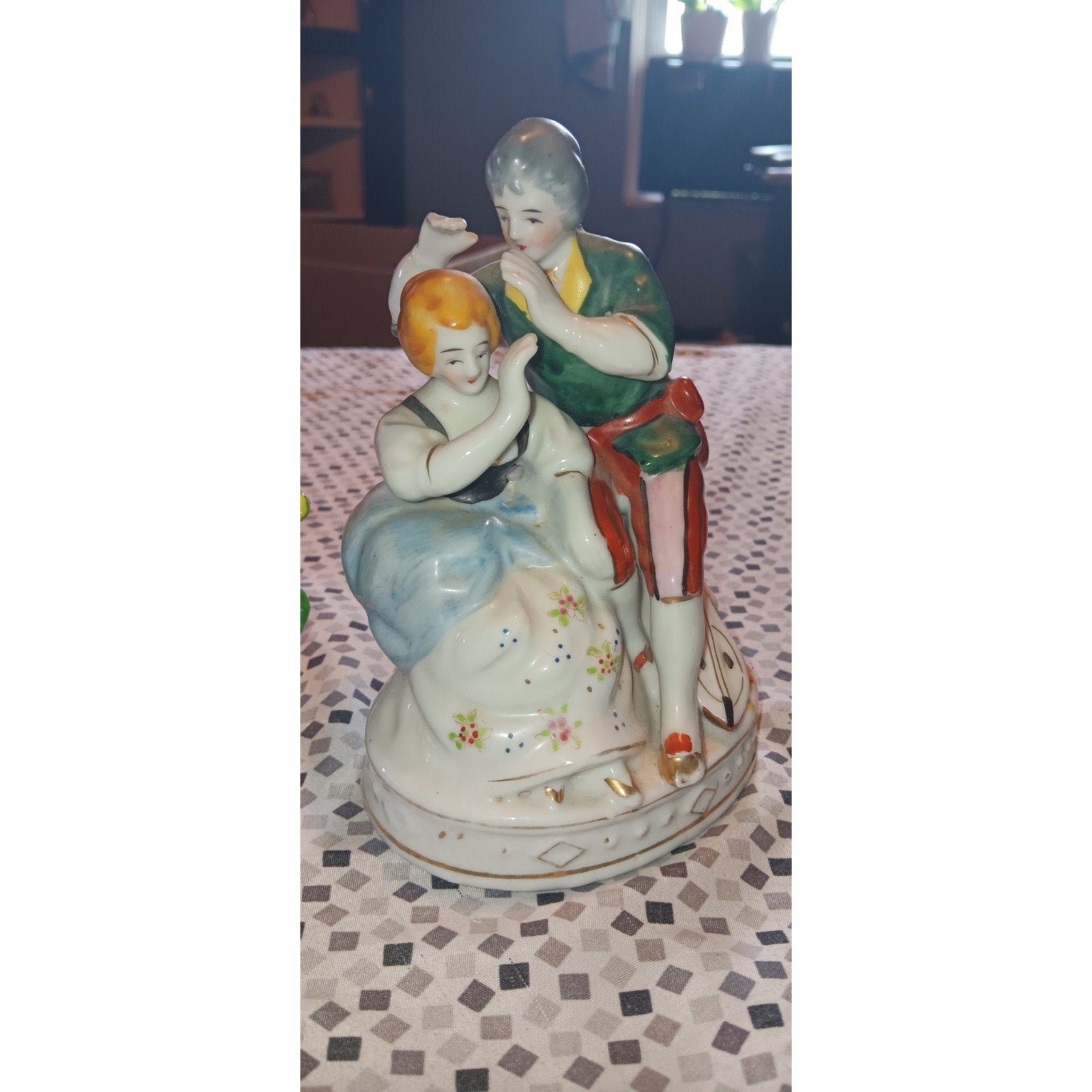 Occupied Japan Colonial Couple Ceramic Figurine 7.5 Inches