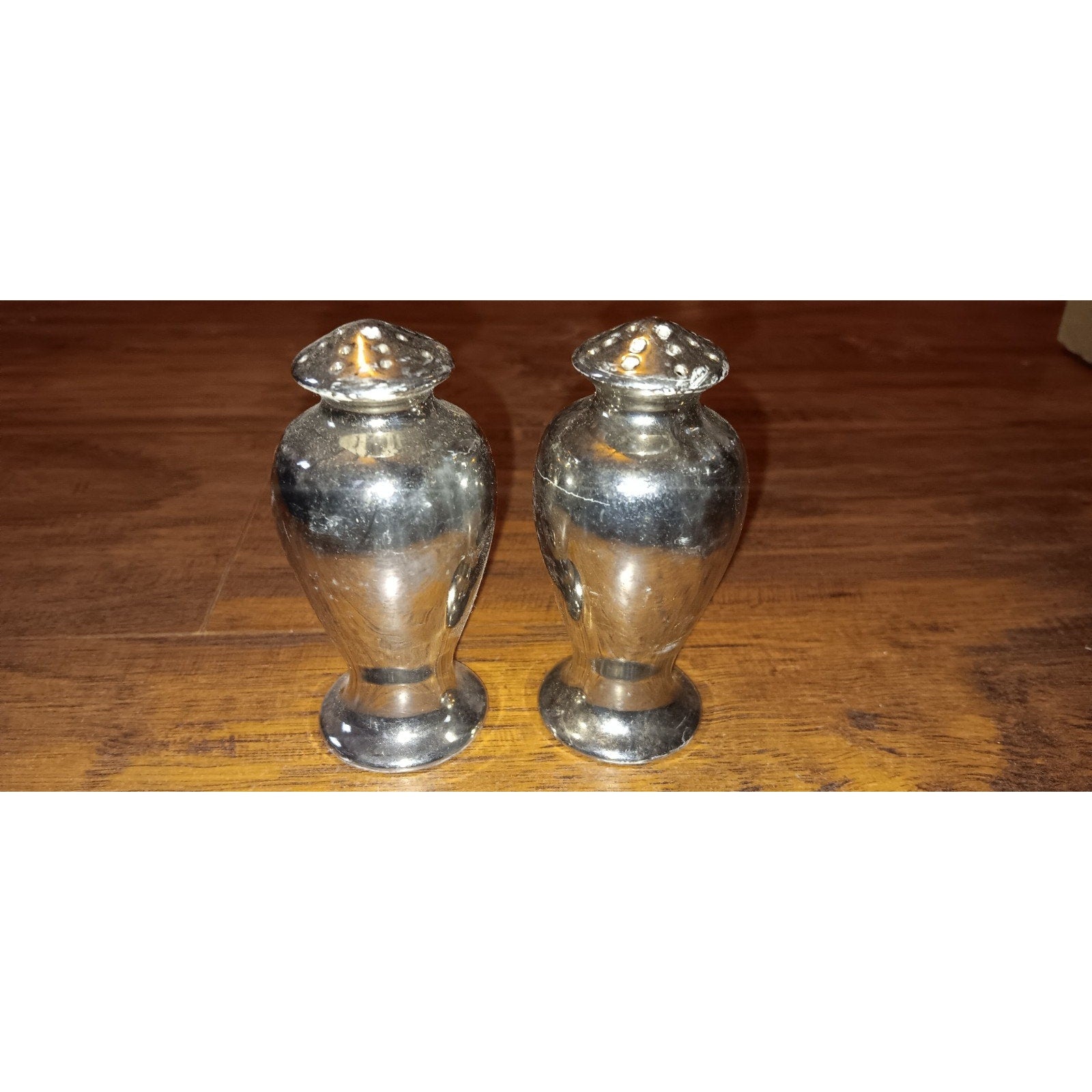 Vintage Silver Ceramic Japanese Salt And Pepper Shakers