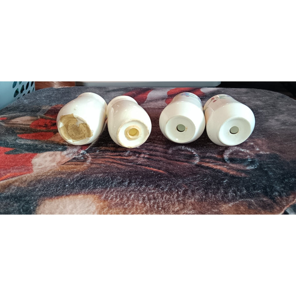 Lot Of 4 Floral And Dutch Tulip Pattern Ceramic Salt & Pepper Shakers Vintage