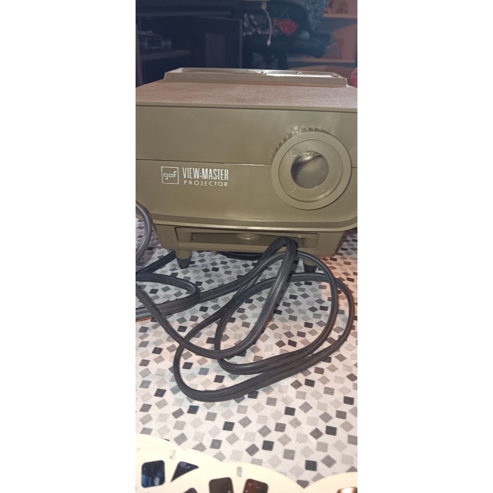 GAF View-Master 30 Vintage Standard Projector Slides with Case