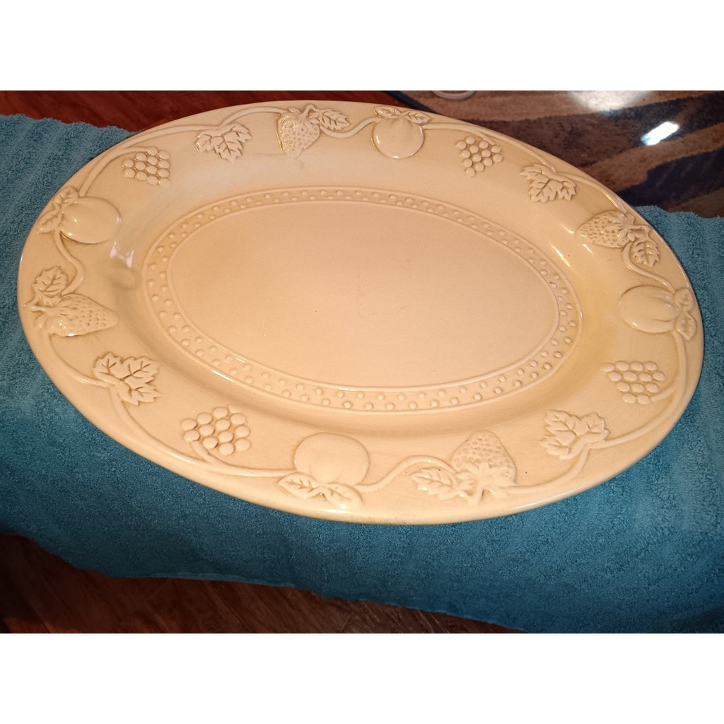 Oval Serving Platter Leaf & Berry Vine Design 14" x 10.75 "