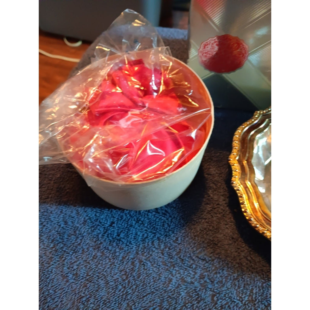 Avon Hudson Manor Collection Silverplated Dish w/ Ariane Fragranced Satin Sachet