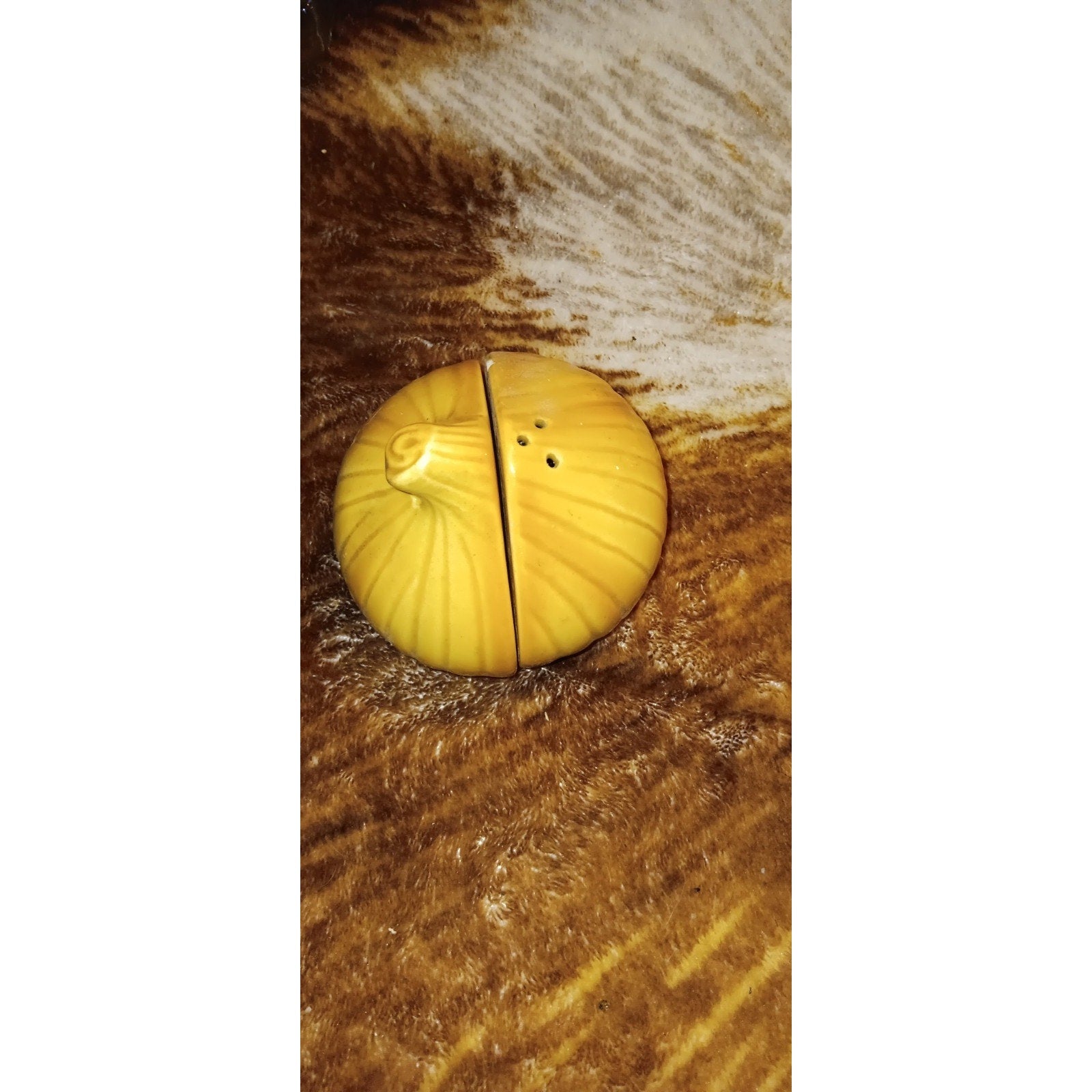 Onion Salt and Pepper Shakers Vintage