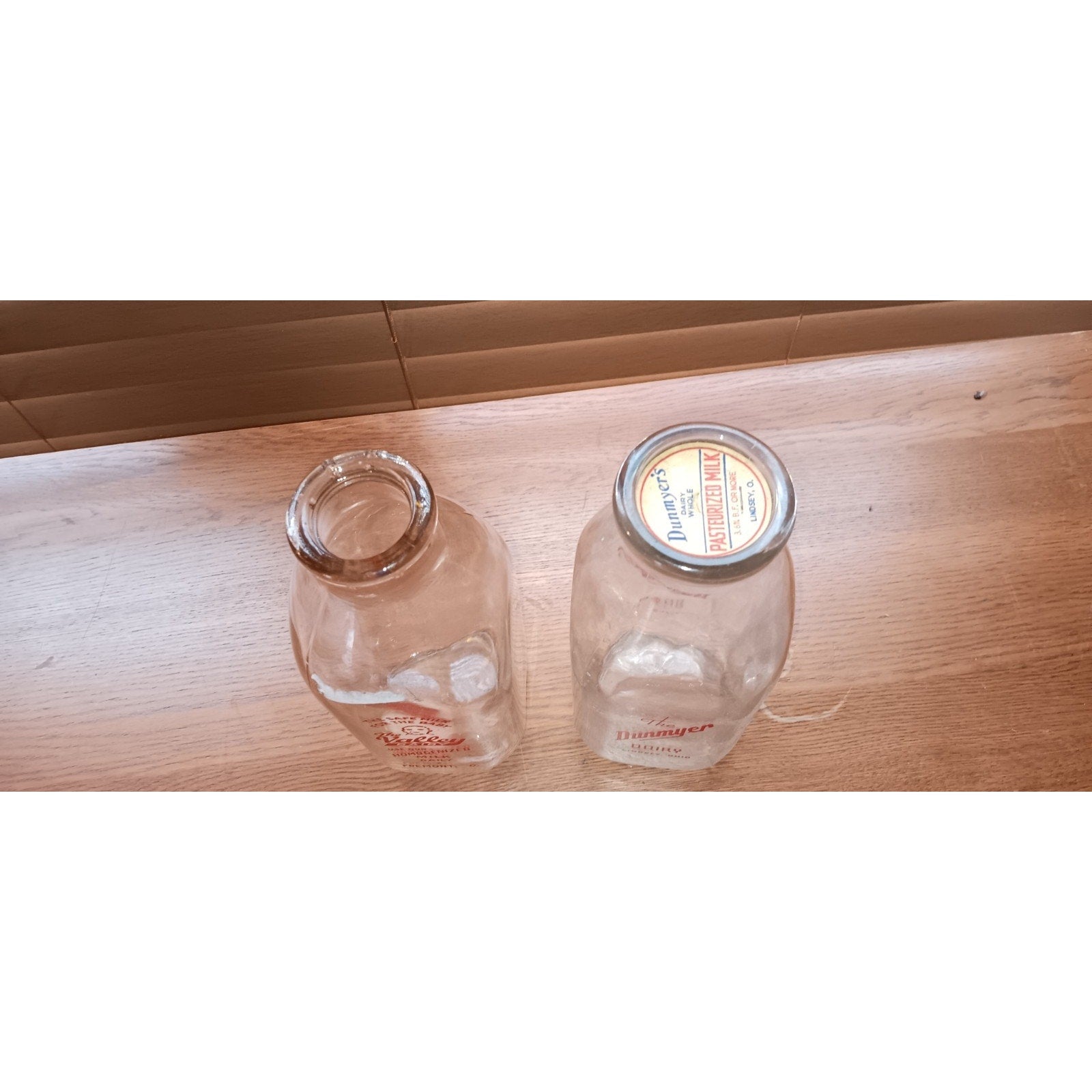 VTG Authentic Dairy Glass Milk Bottles (2)