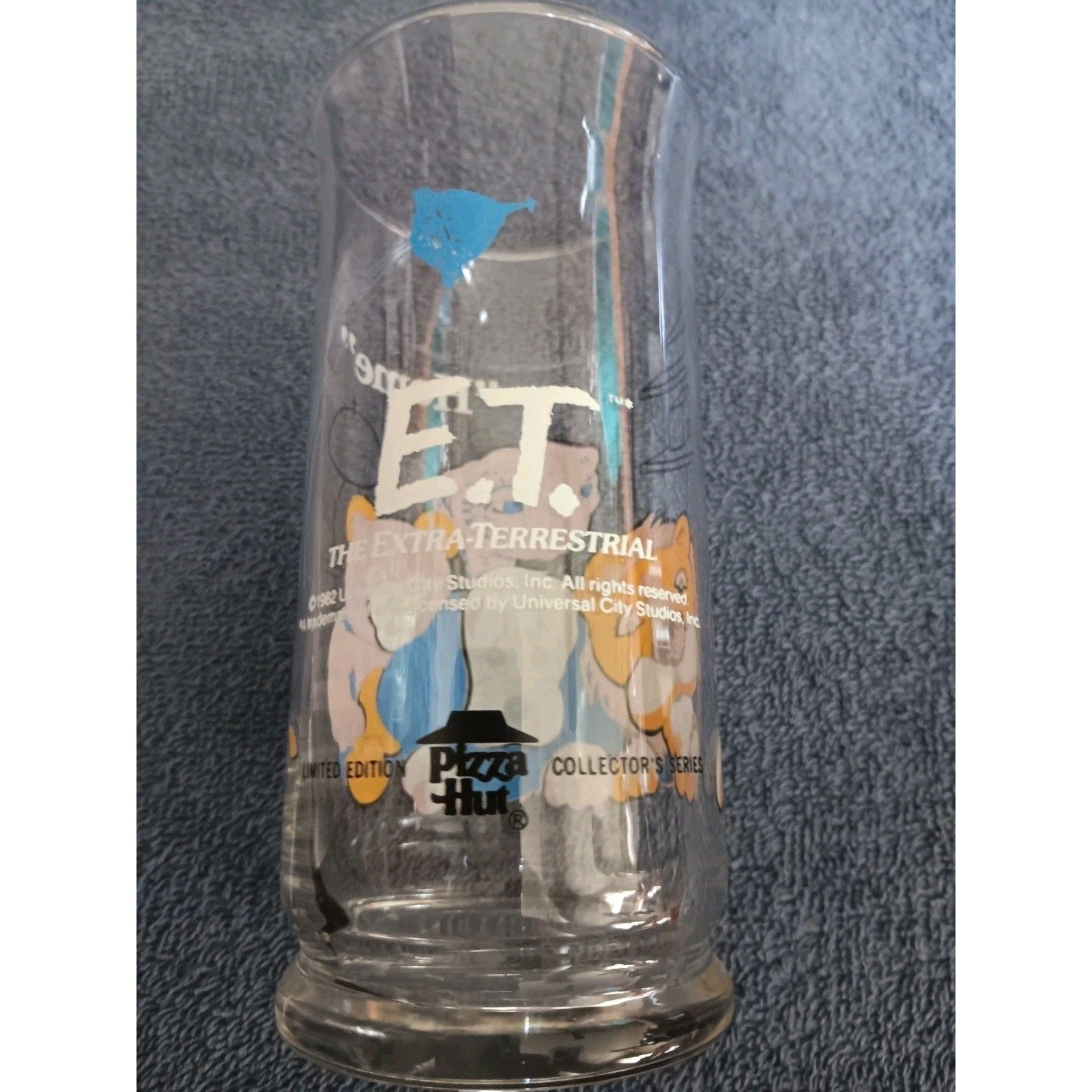 VINTAGE 1982 PIZZA HUT "E.T. The Extra-Terrestrial" Lot of 2 Glasses