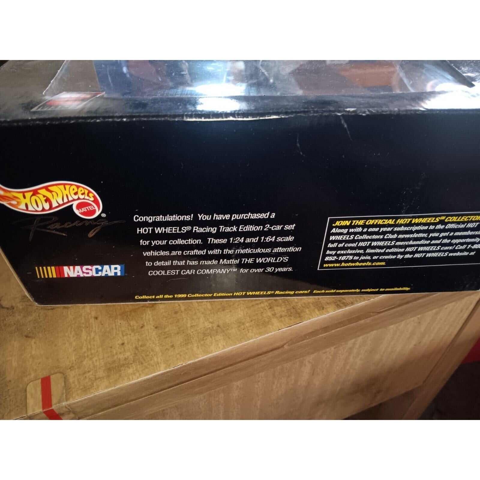 Hot Wheels Racing Nascar Special 2 Car Pack John Andretti STP #43 1:24 & 1:64
