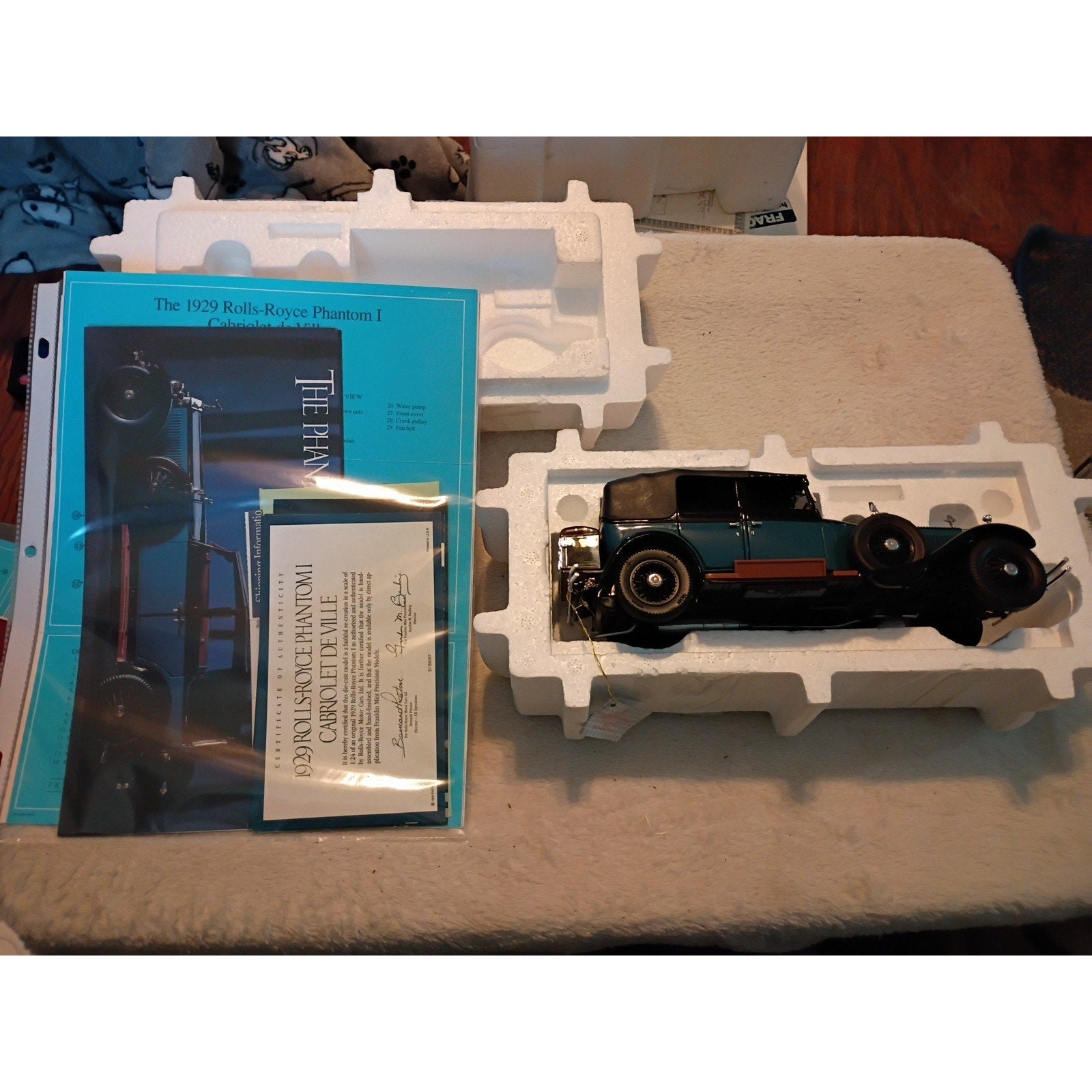 Franklin Mint 1929 Rolls-Royce Phantom I Cabriolet de Ville. 1:24