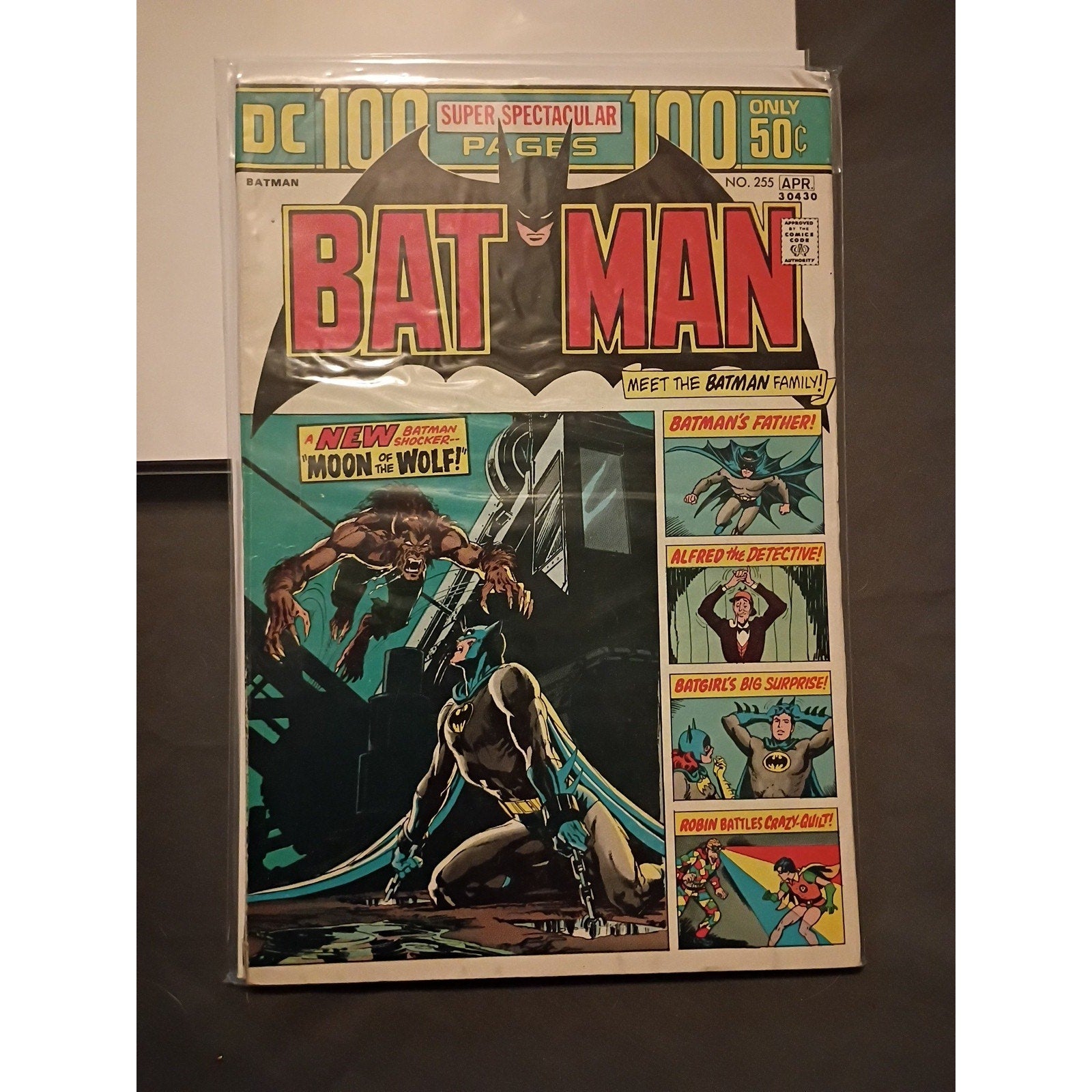 DC Comics BATMAN Lot Of 3 #210,255,309 Key 1st Lupus, New Catwoman Costume Gd-FN
