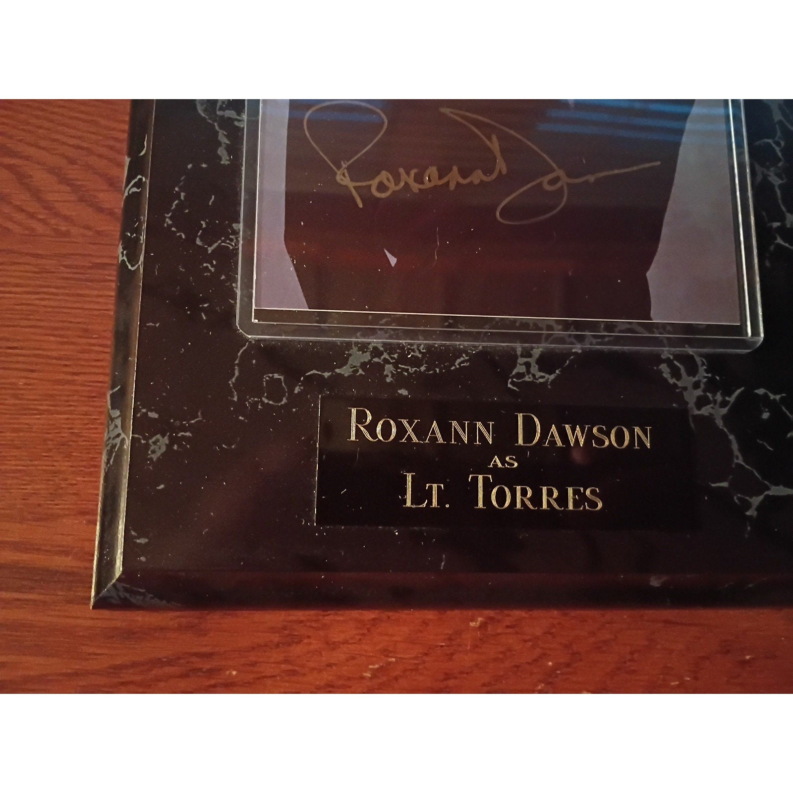 The Reel Lovers Of Star Trek Autographed Photos with Plaque Lt Torres/Lt Paris