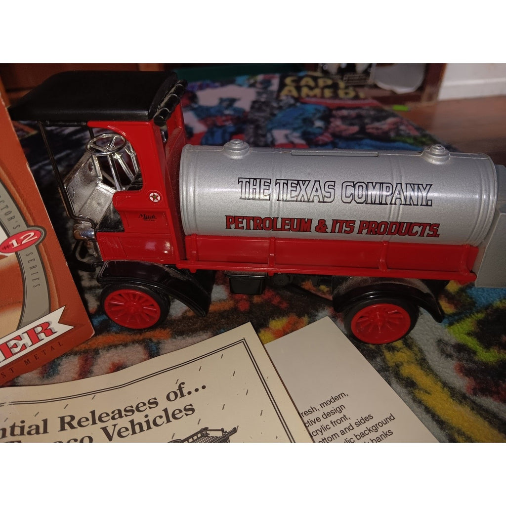 1910 Mack TEXACO Tanker Truck Series #12 Die-Cast Metal Bank Key Ertl 1995 Bank