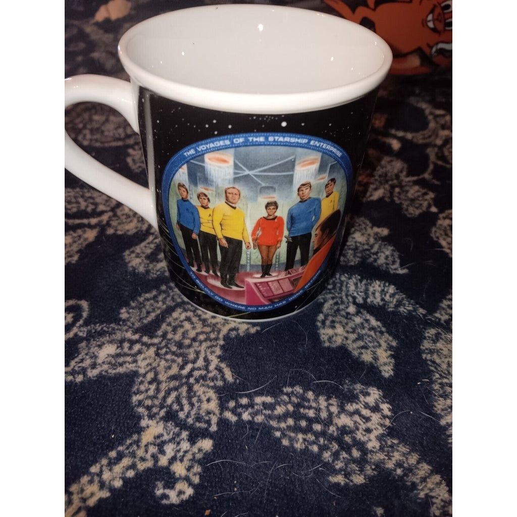 VINTAGE 1991 STAR TREK COFFEE MUG ENTERPRISE CREW "BEAM US DOWN SCOTTY"