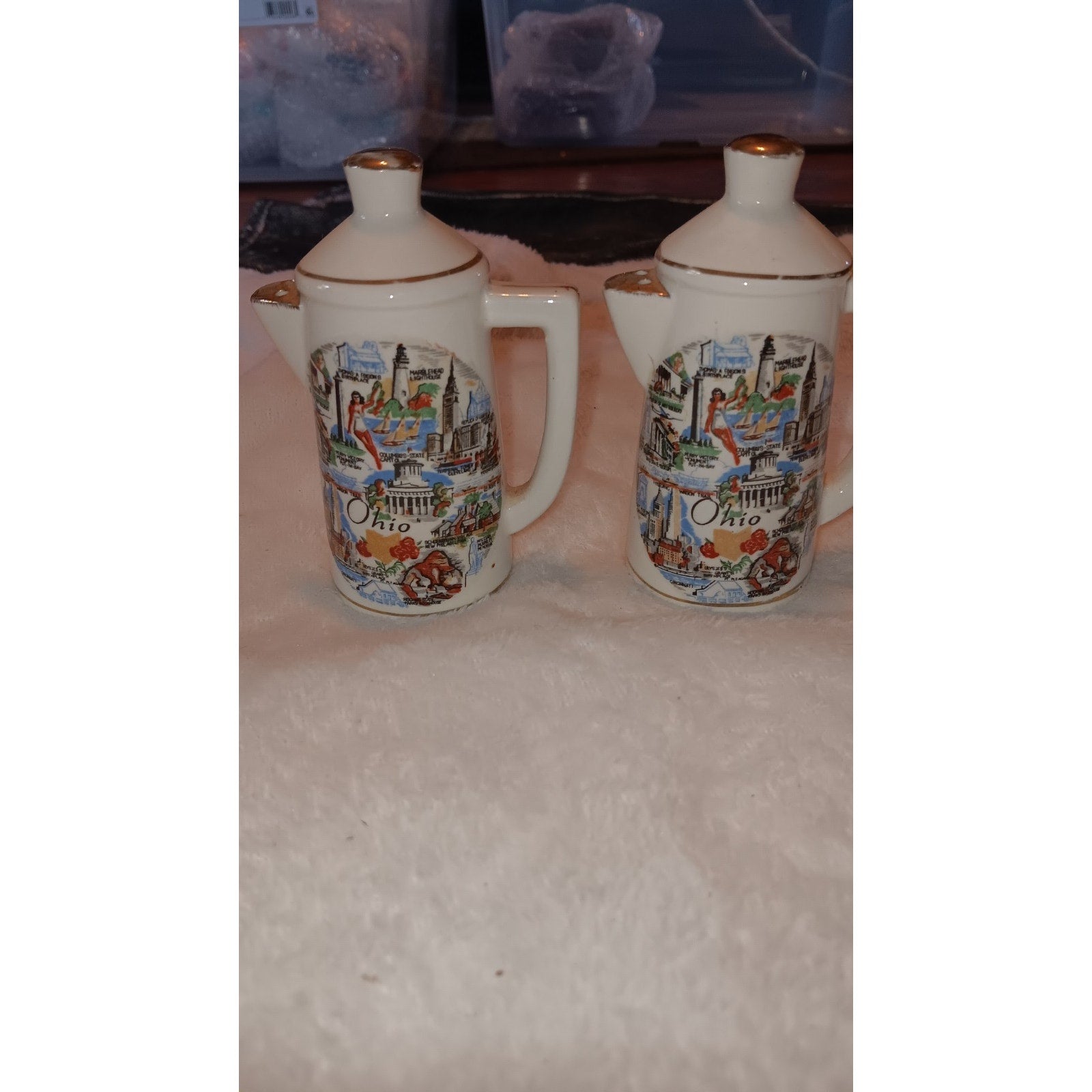Vintage Ohio Souvenir Salt And Pepper Shakers Great Shape
