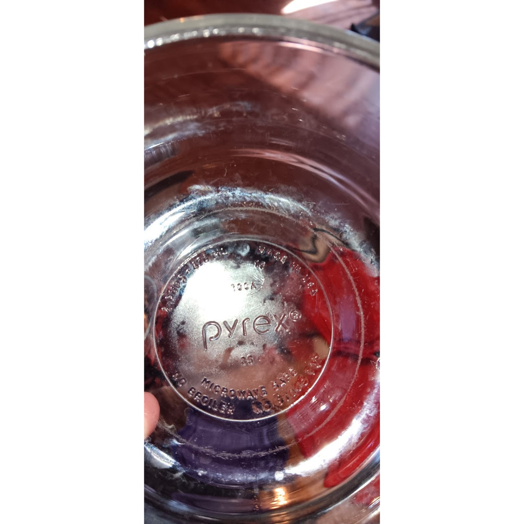 Set of 3 PYREX- 2-2 Cup & 1-1 Cup Glass Containers With Lids Microwave Safe