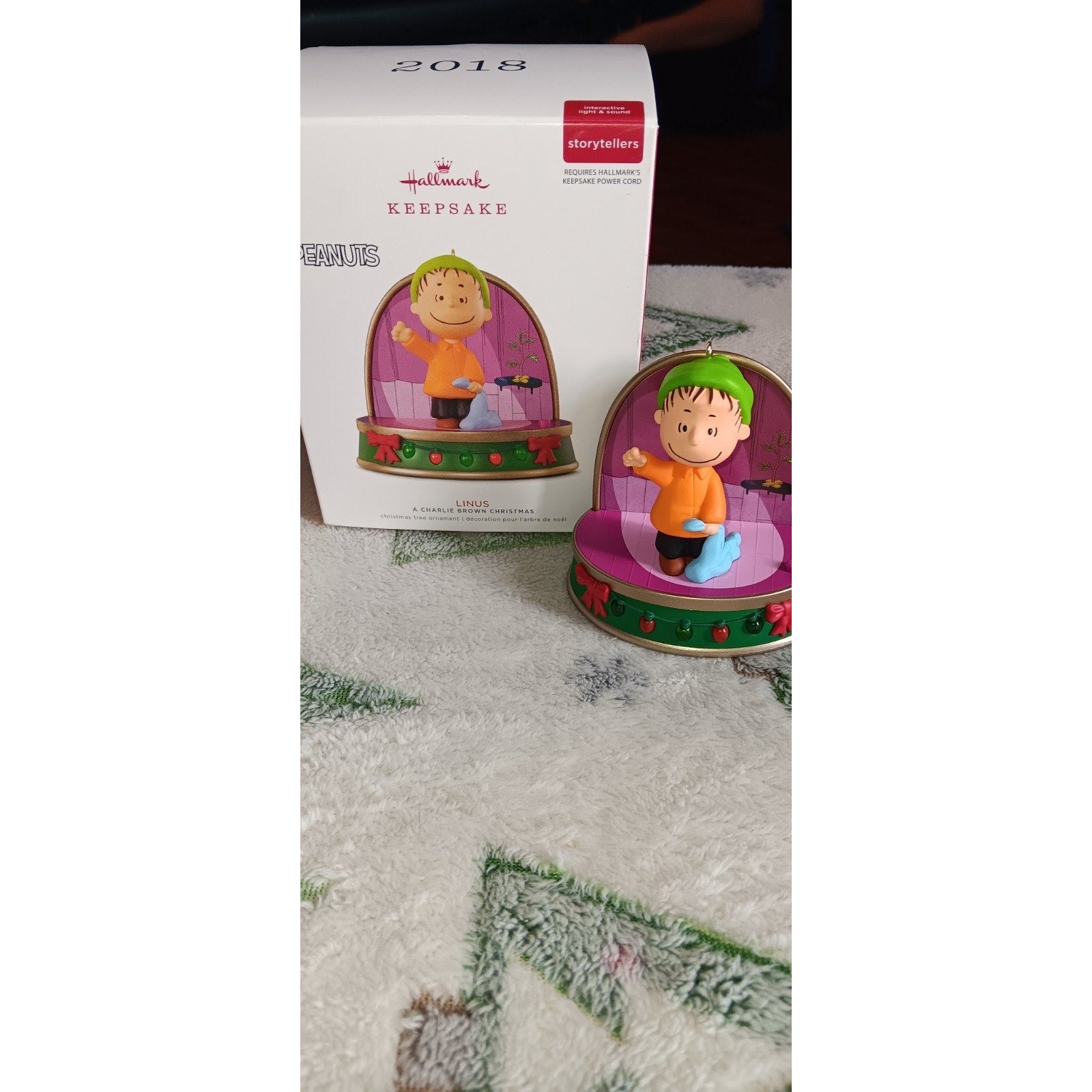 2018 Hallmark LINUS Storyteller Ornament Peanuts Charlie Brown Christmas Talking