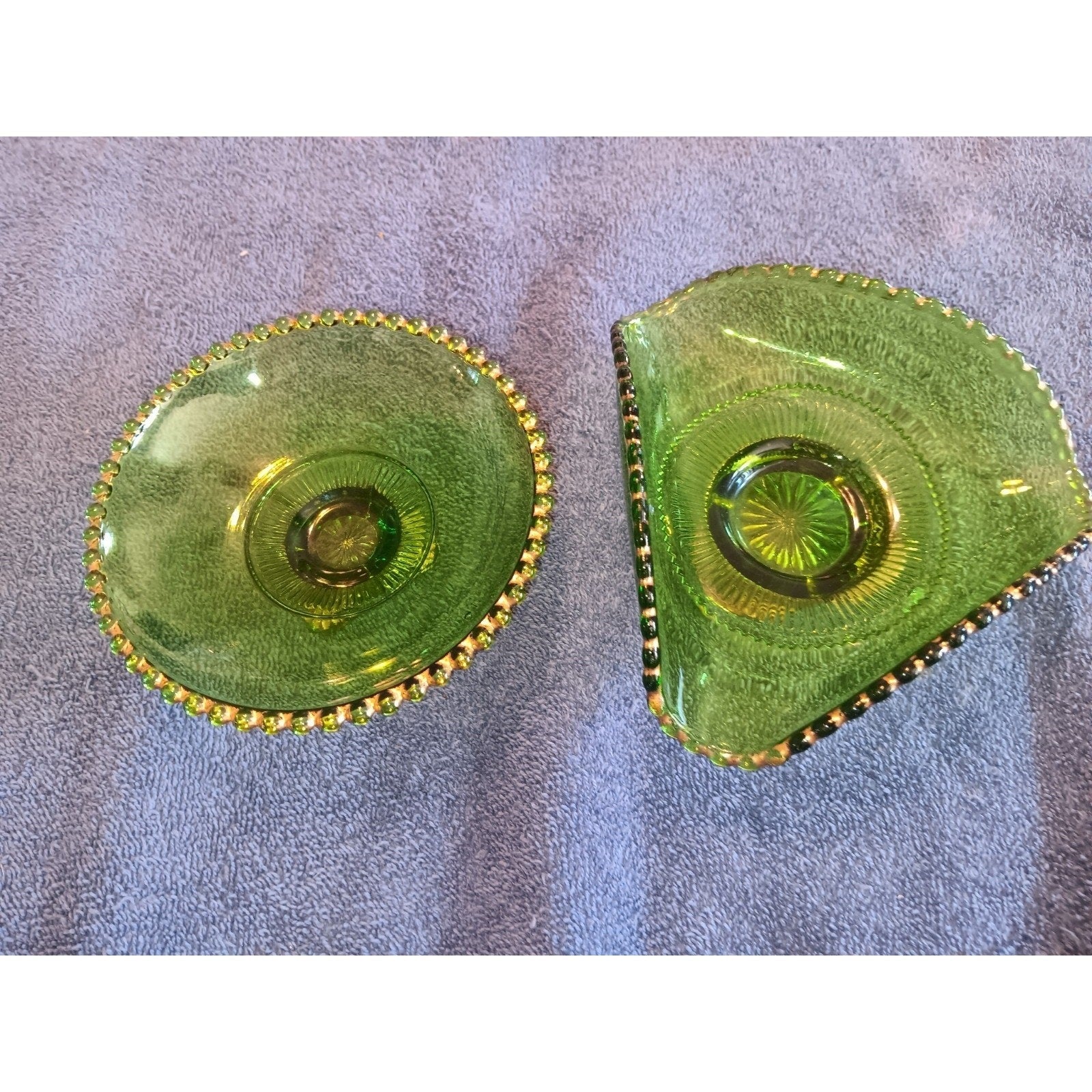 Lot Of 2 Emerald Colorado Greed Lacy Medallion Dish And Wavy Trinket Dish