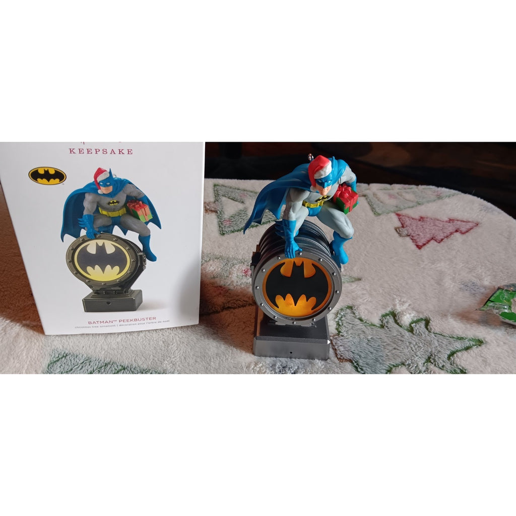 Hallmark Keepsake 2018 Batman Peekbuster Christmas Ornament DC Works Perfectly