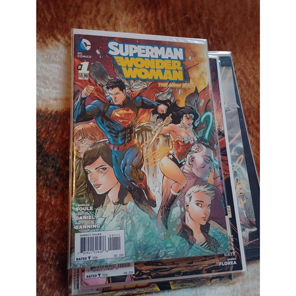 lot of 4 DC Comics New 52 Superman Wonder Woman #1, #2, #3, #4 VF To NM